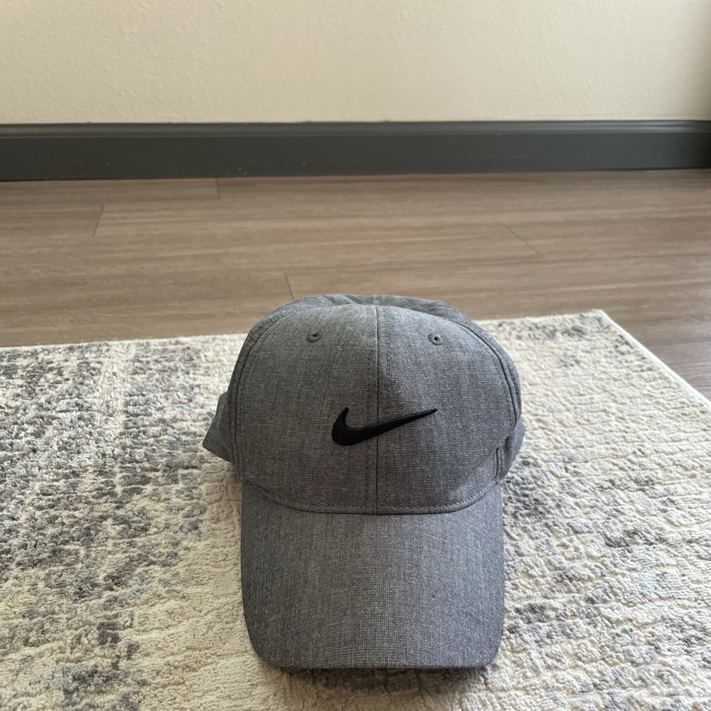Nike Golf Hat